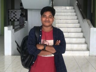 Pendidikan Gaya Bank dan Kematian Pikiran: Kritik atas Kapitalisme Akademik di Era Modern