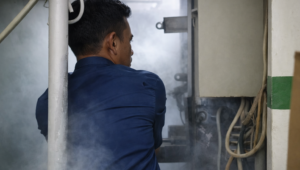 Kebakaran Gardu Listrik di Kawasan Stadion Berhasil Dipadamkan